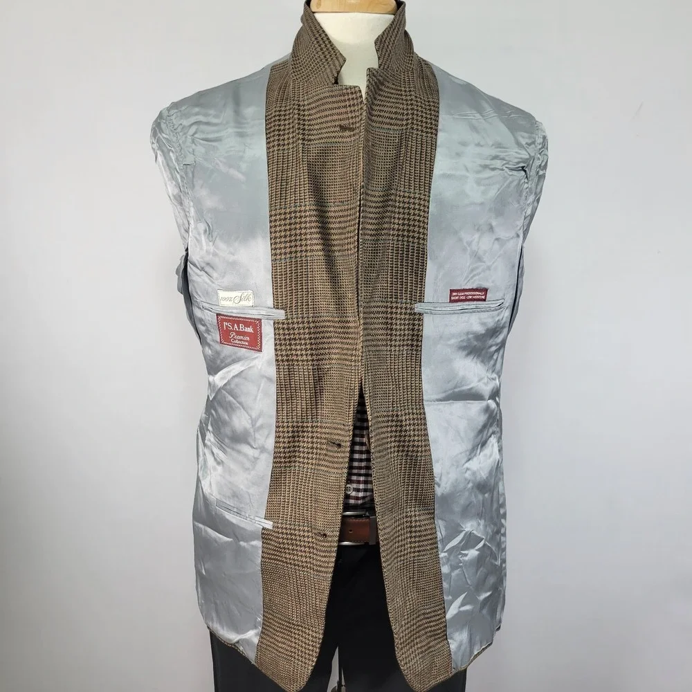 VTG JOS A BANK Men's Sport Coat Blazer Two Button‎ Brown Plaid 100% SILK 44R